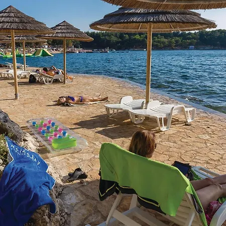 Apartment 1 Bedroom Amazing In Porec