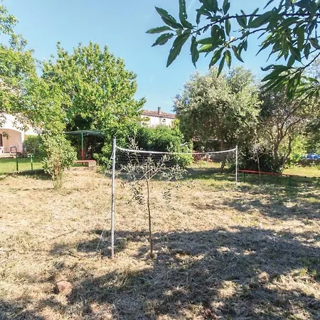 Apartamento 1 Bedroom Pet Friendly In *